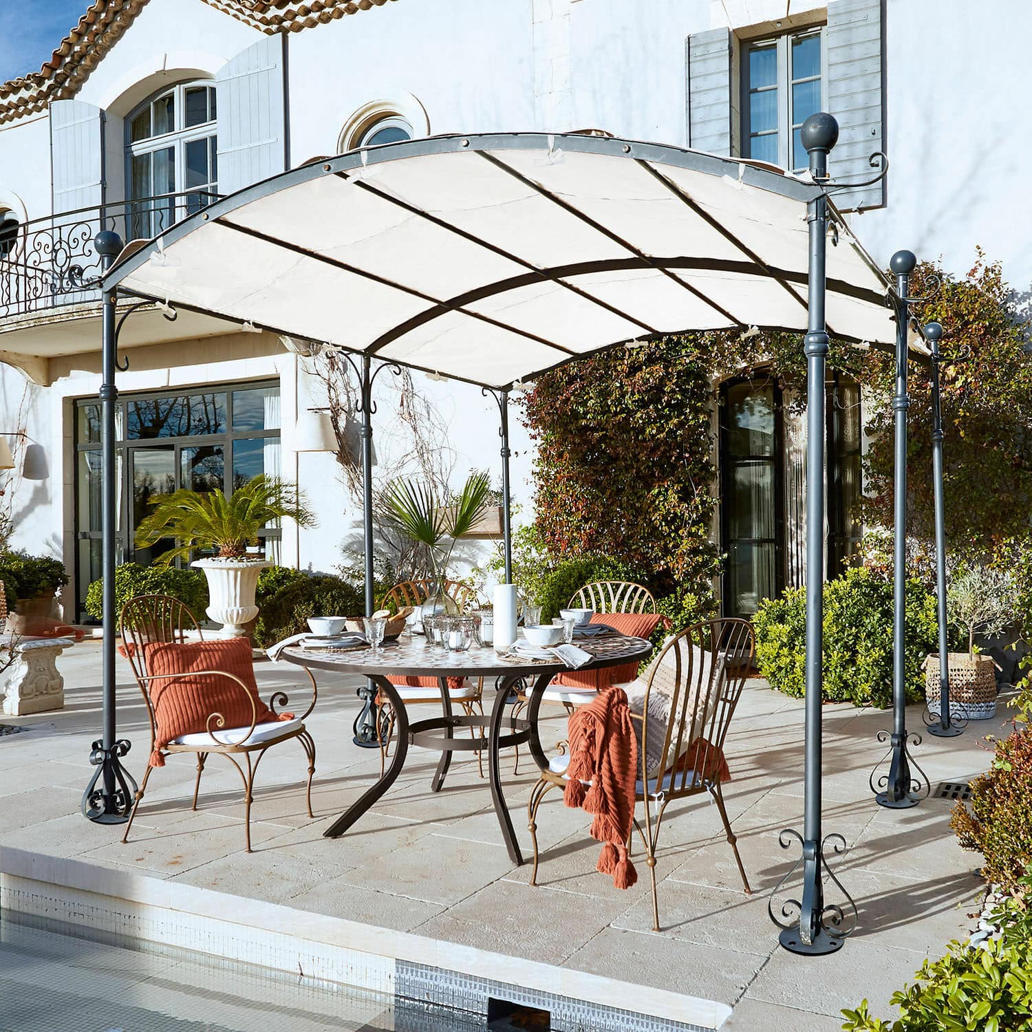 Pergola Yarl