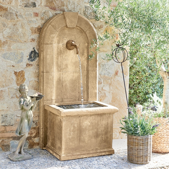 Fontana Ginette beige antico